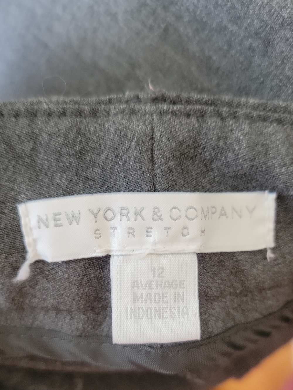 NEW YORK & COMPANY Gray Stretch Straight Leg Career Professional Dress Pants 12 - Picture 6 of 8